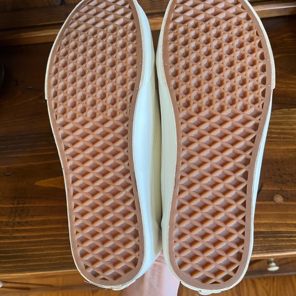 Women’s Old Skool Linen Vans - Picture 4 of 4